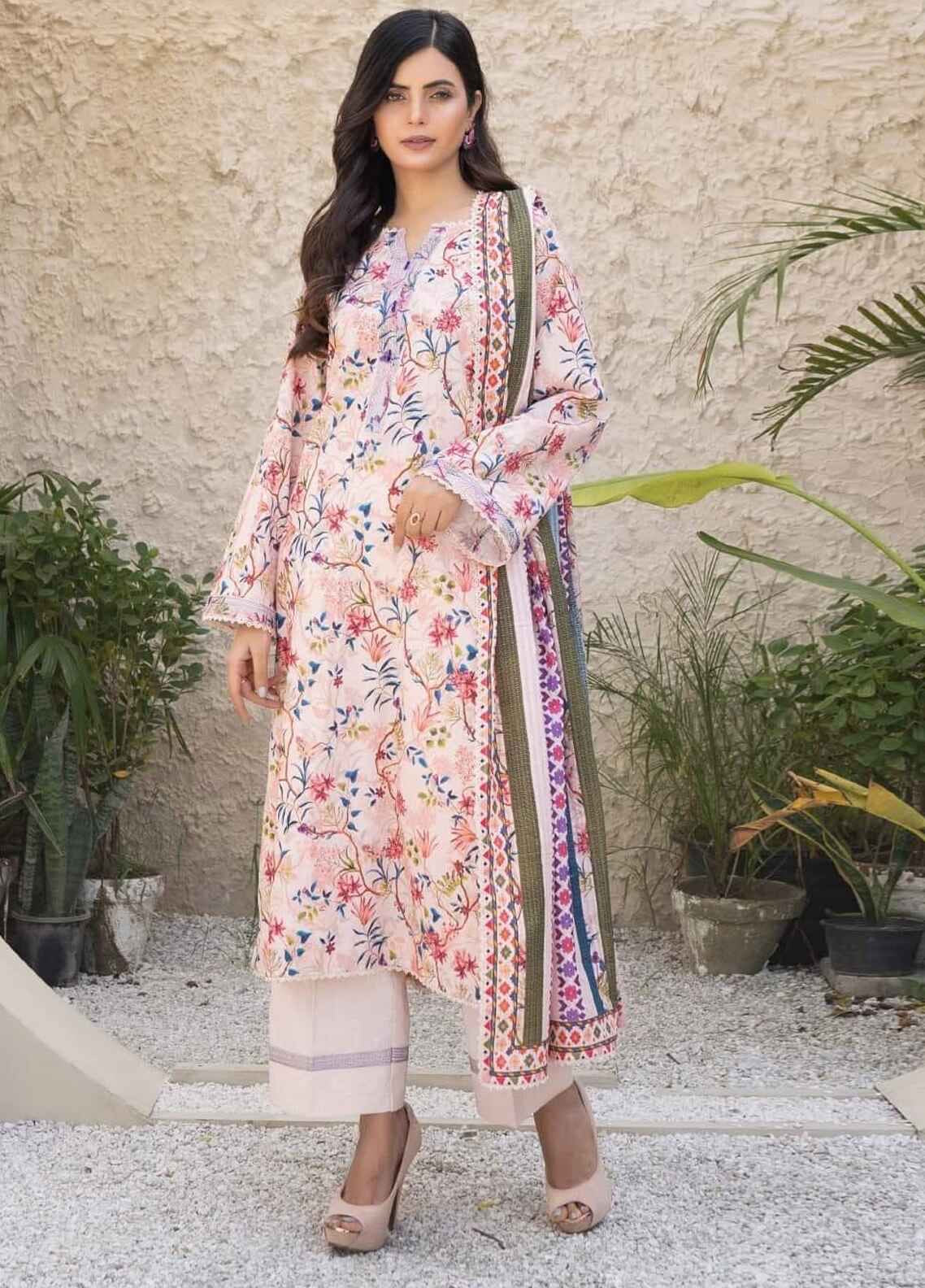 Farsha Lawn