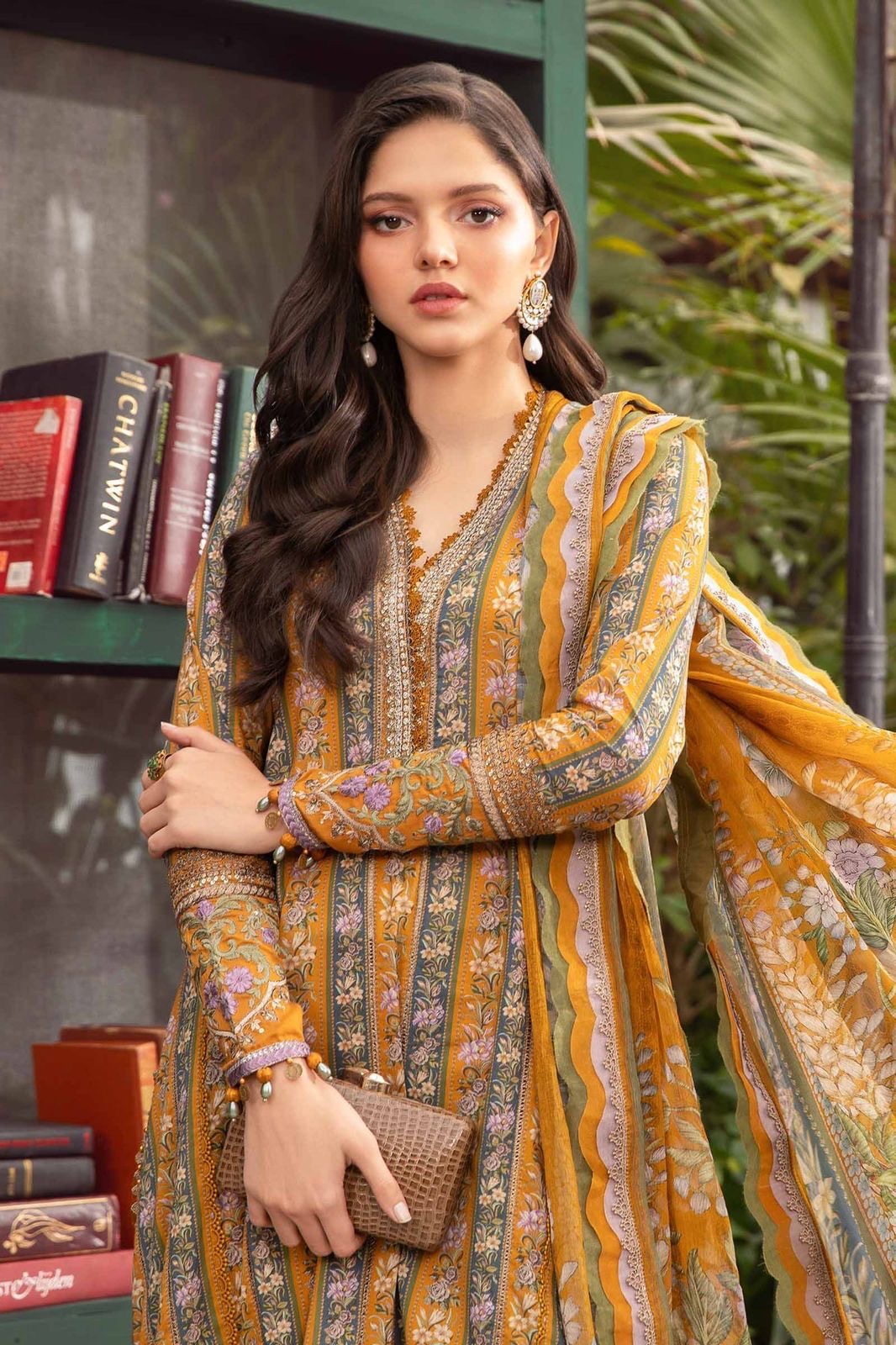 Maria B Emb Lawn 3Pc