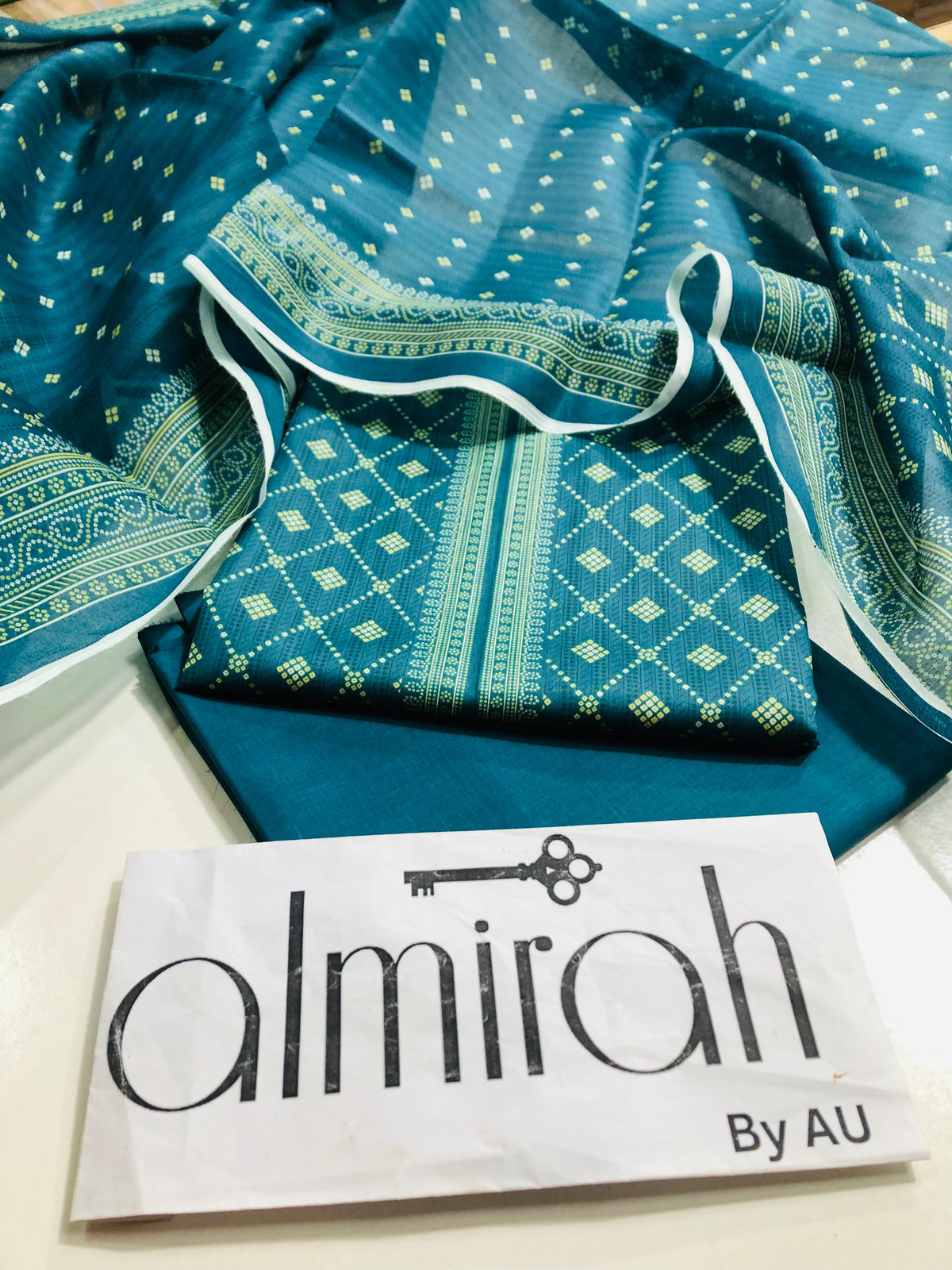 Almirah Lawn 3PCS