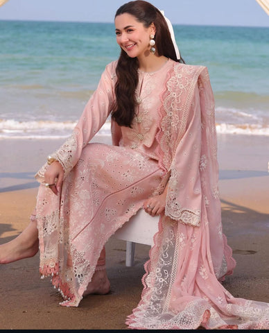 Serene Luxury Lawn