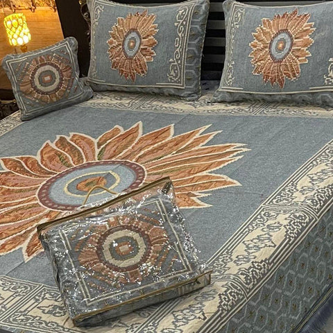 Velvet Jaquard Bedsheets