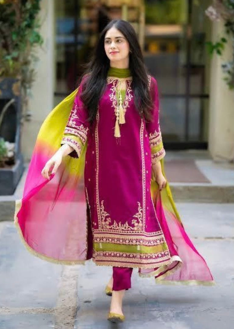 Omal by komal lawn 3Pc (Pink)